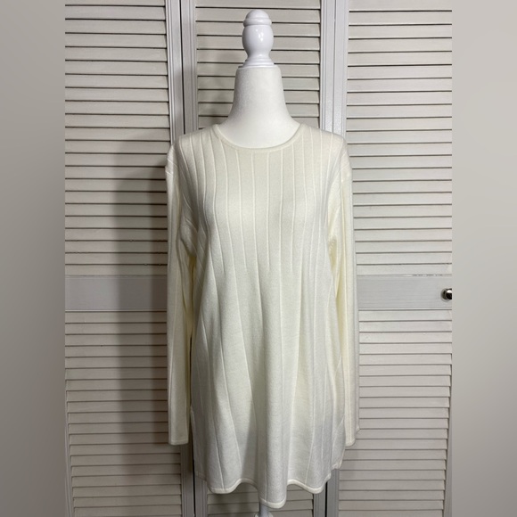 Medium Kathie Lee Collection Ivory Ribbed Knit Long Sleeve Sweater w/ Slit Sides - Picture 2 of 7